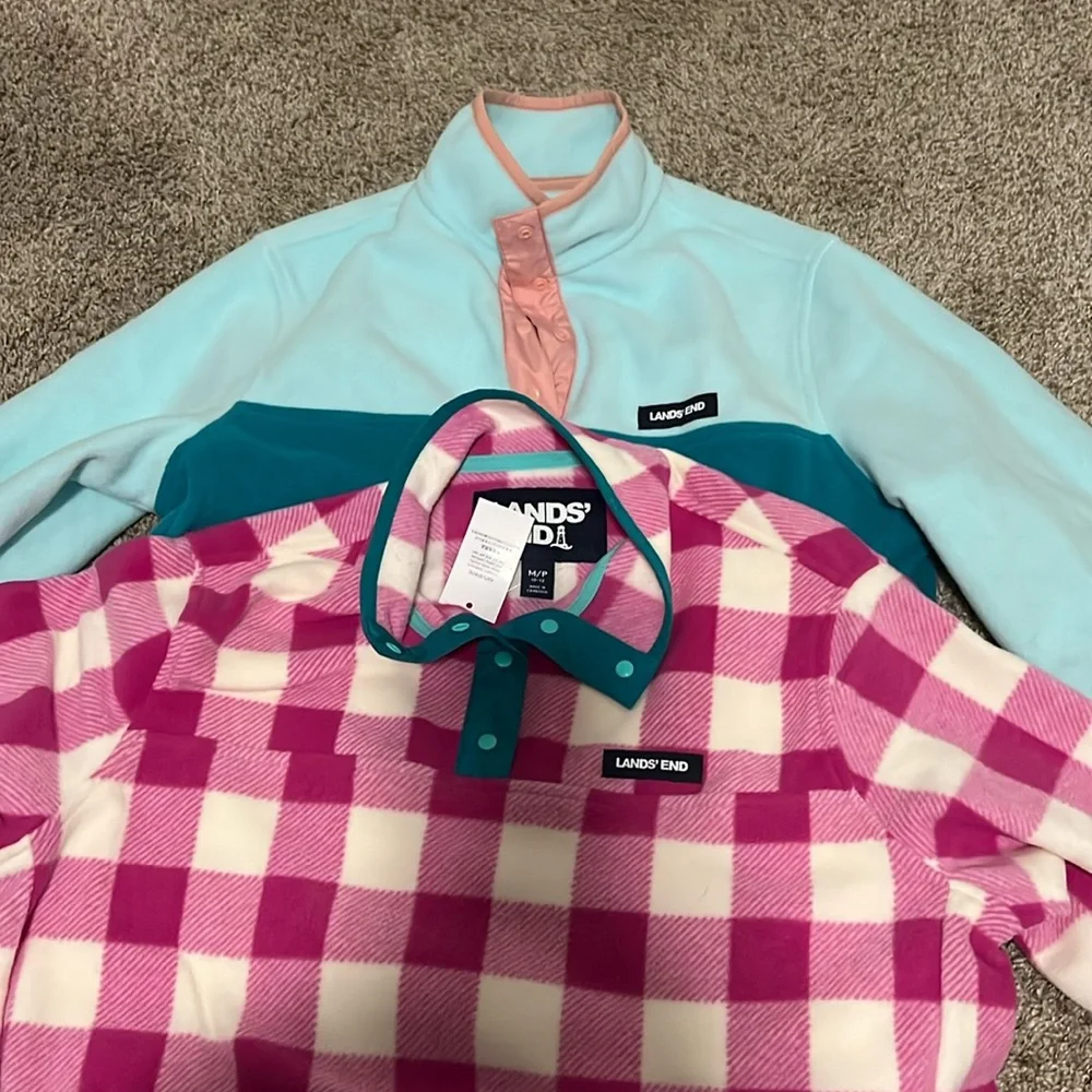 Two medium lands end women shirts - Picture 1 of 1